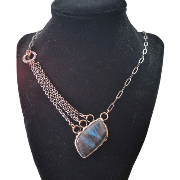 Labradorite & Bronze Tone Assymetrical Boho Necklace - Picture 1 of 5